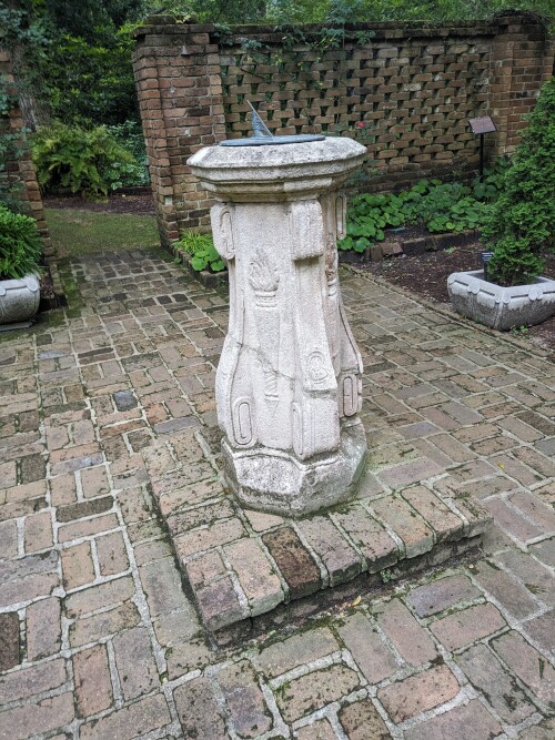 Elizabethan-Gardens-June-2023-2.jpg