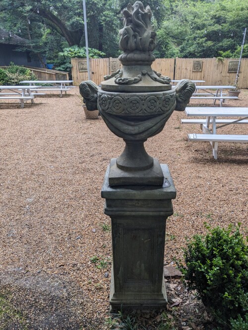 Elizabethan-Gardens-June-2023-20.jpg