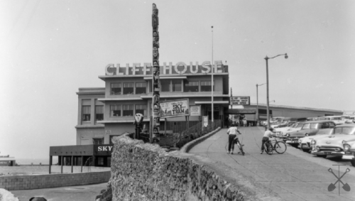 cliff-house-totem-pole-photo-both-8-21.png