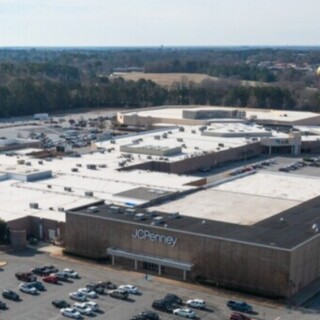 Mall-and-Water-Tower