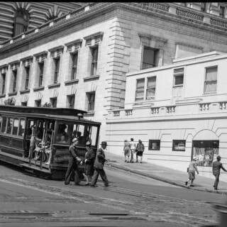 Hotel-Fairmont-at-Night--San-Francisco---1945--OSFH